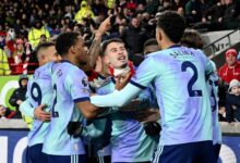 من هو معلق مباراة أرسنال وبرايتون في الدوري الإنجليزي