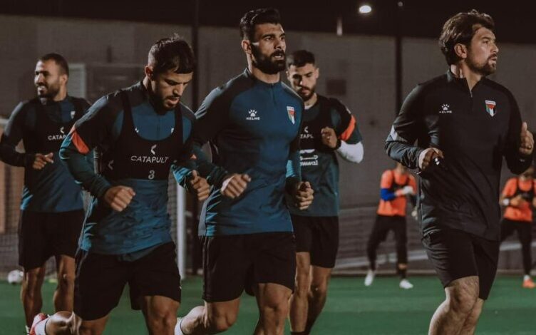 منتخب فلسطين في انتظار نجومه قبل مواجهة الأردن والعراق